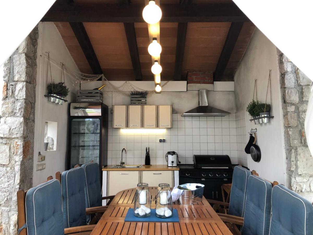 Castle House Rooms, Swimming Pool & Sauna & Tennis Court & Wine Cellar 塞扎纳 外观 照片