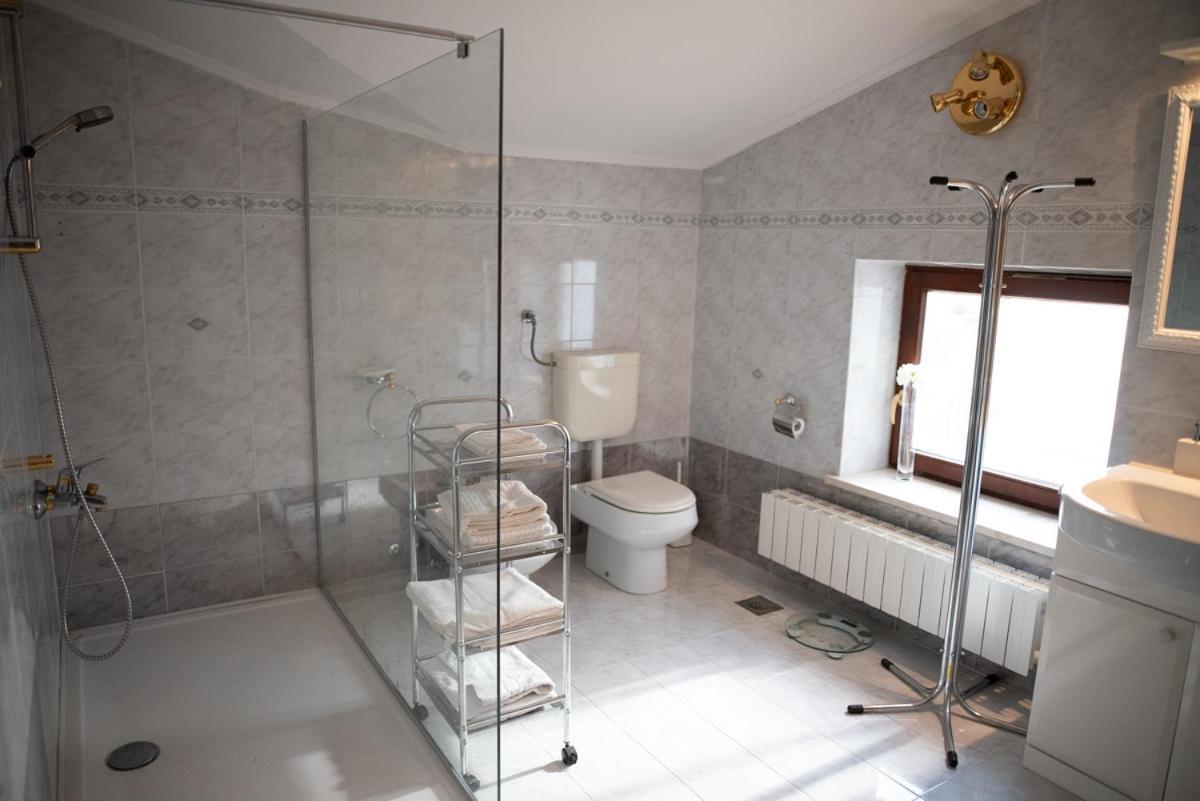 Castle House Rooms, Swimming Pool & Sauna & Tennis Court & Wine Cellar 塞扎纳 外观 照片