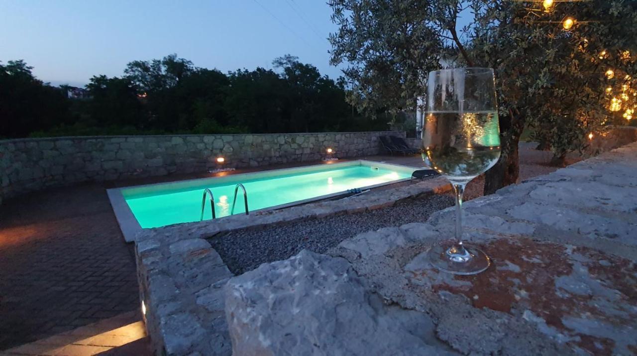 Castle House Rooms, Swimming Pool & Sauna & Tennis Court & Wine Cellar 塞扎纳 外观 照片